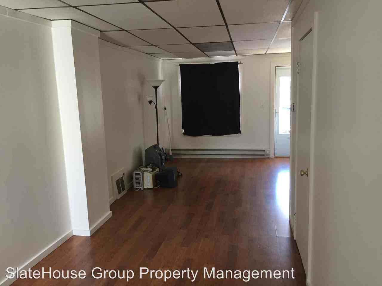 549 S 13th St - Photo 3 of 9