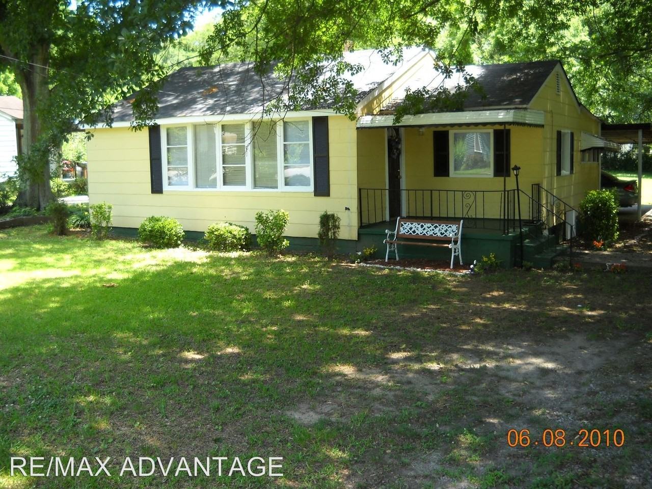 179 Church St - Photo 2 of 19