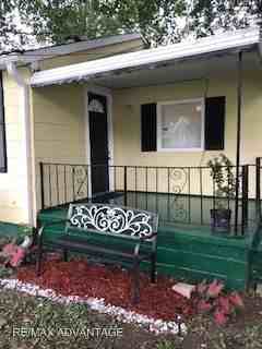 179 Church St - Photo 3 of 19