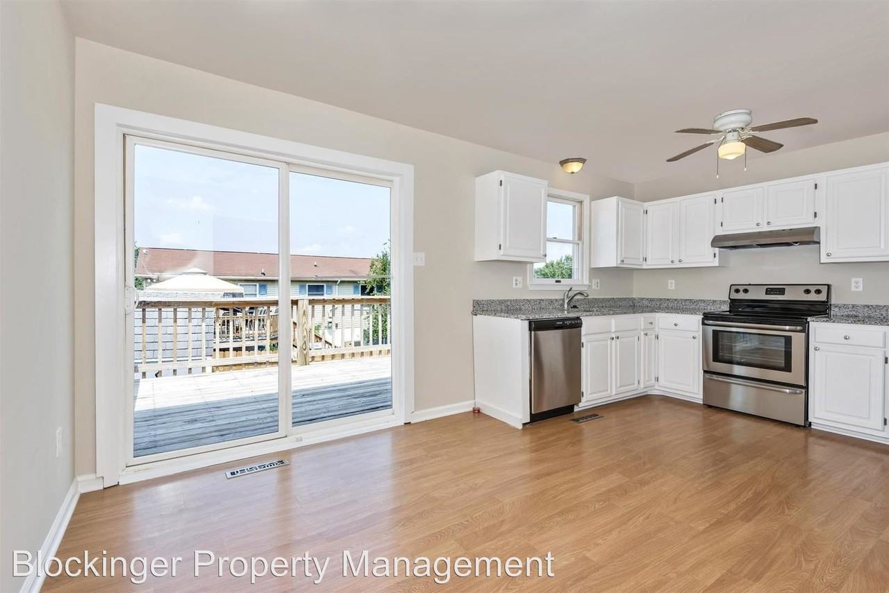 910 Horizon Rd - Photo 3 of 25