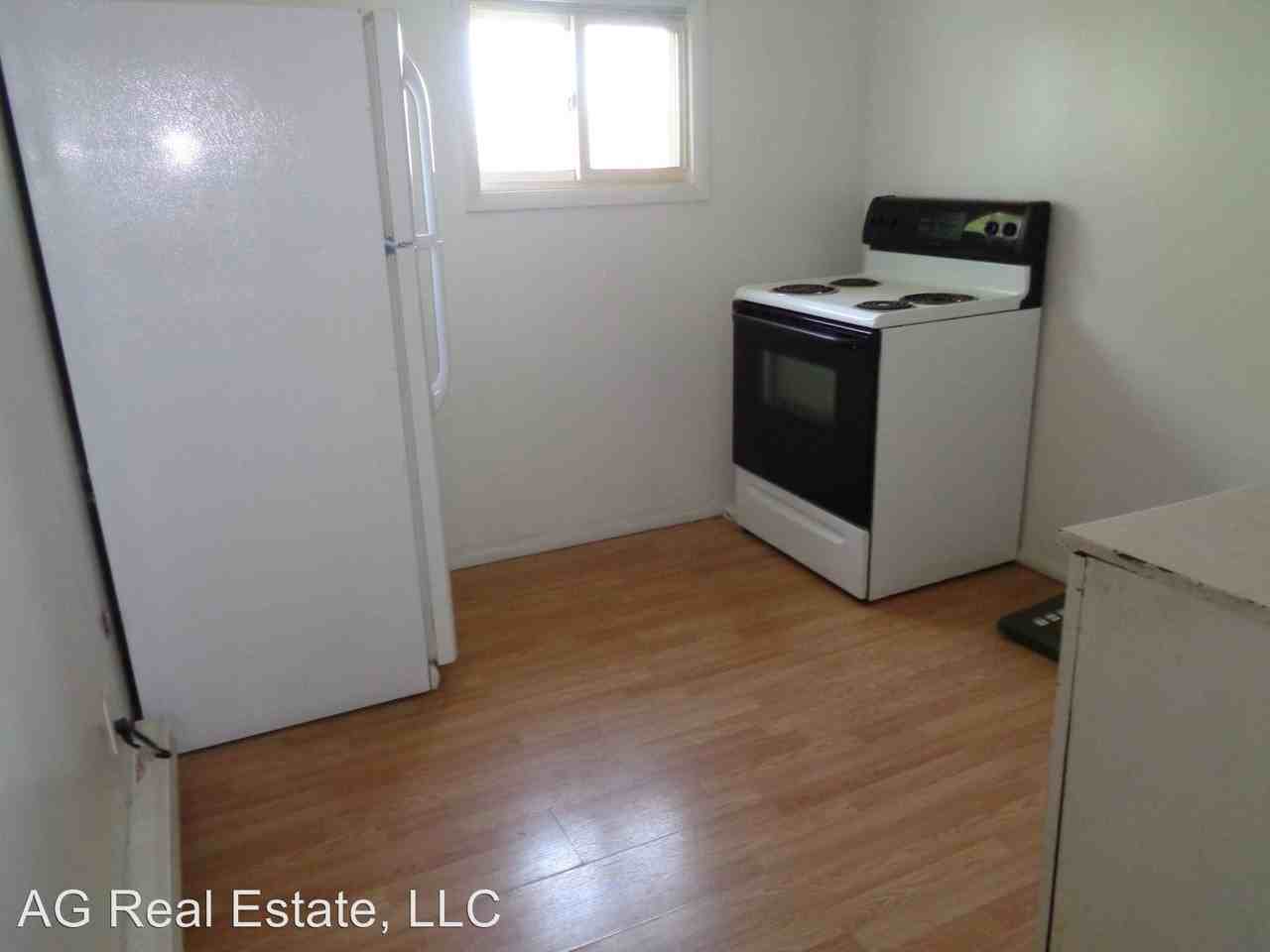 123 W Walnut Street 2 Units - Photo 2 of 3