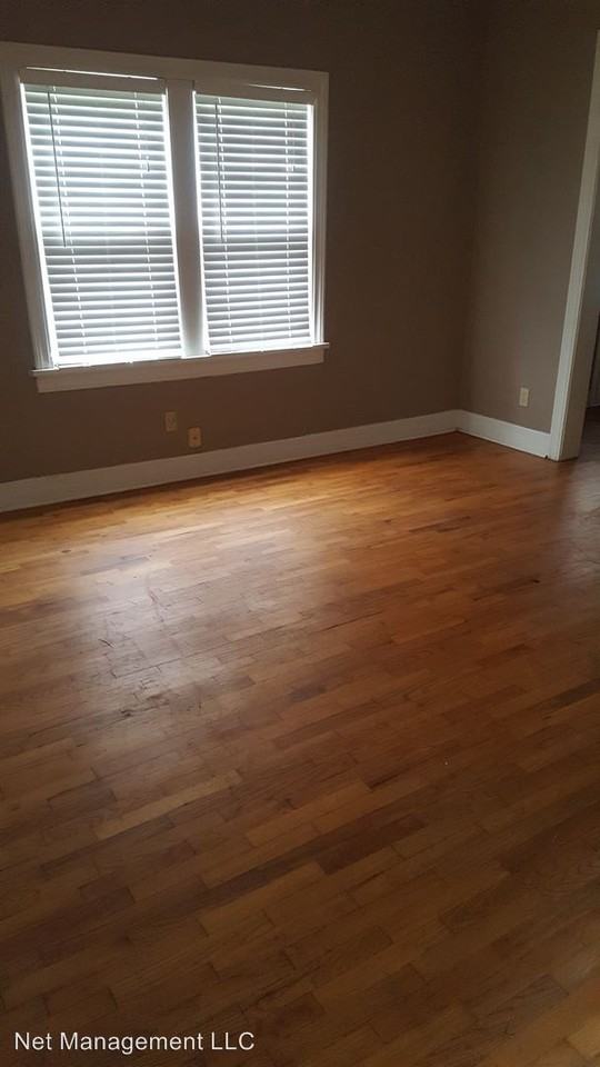 224 W Eufaula St - Photo 2 of 11