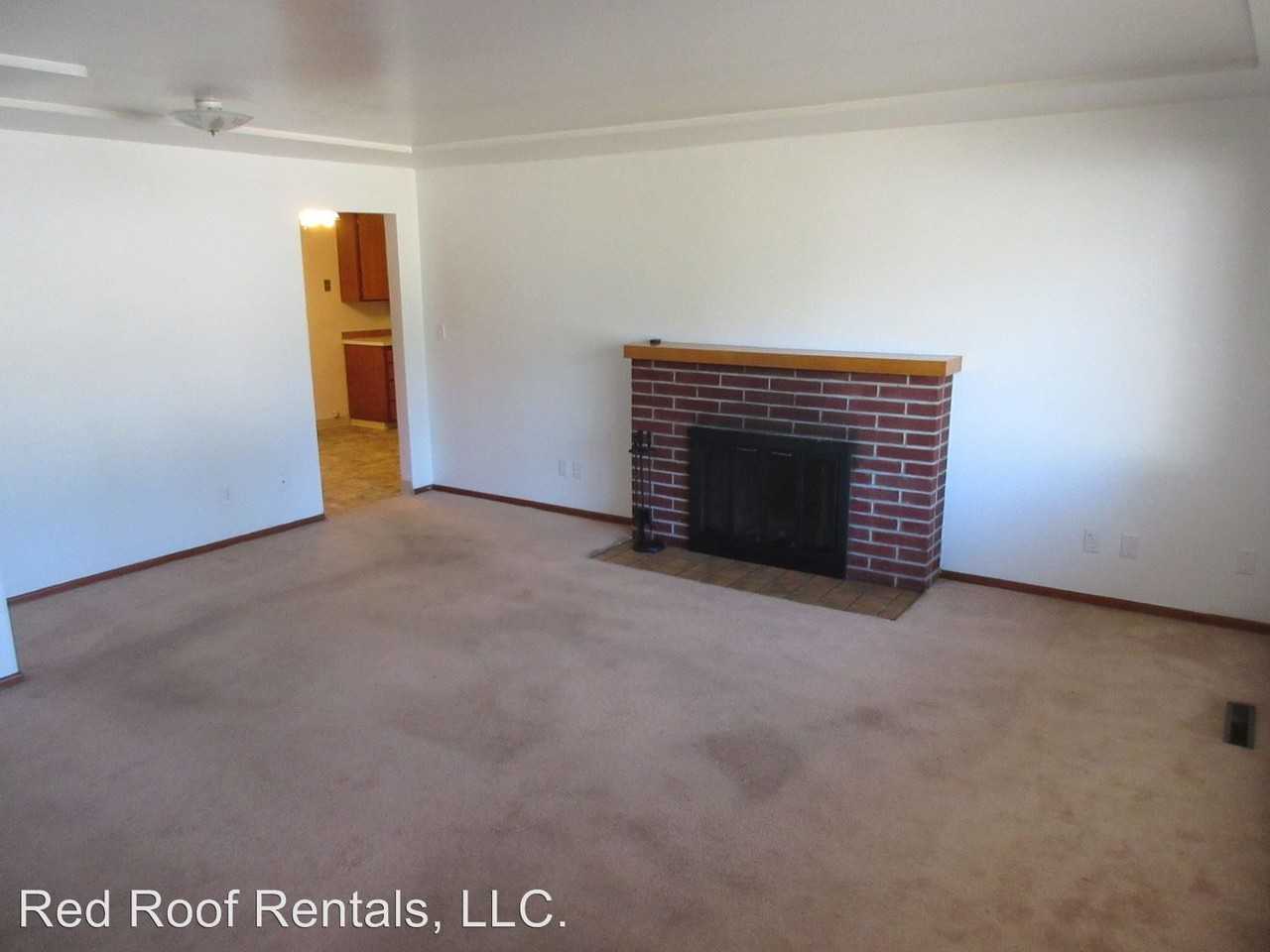 3822 Cadillac Ln SW - Photo 2 of 8