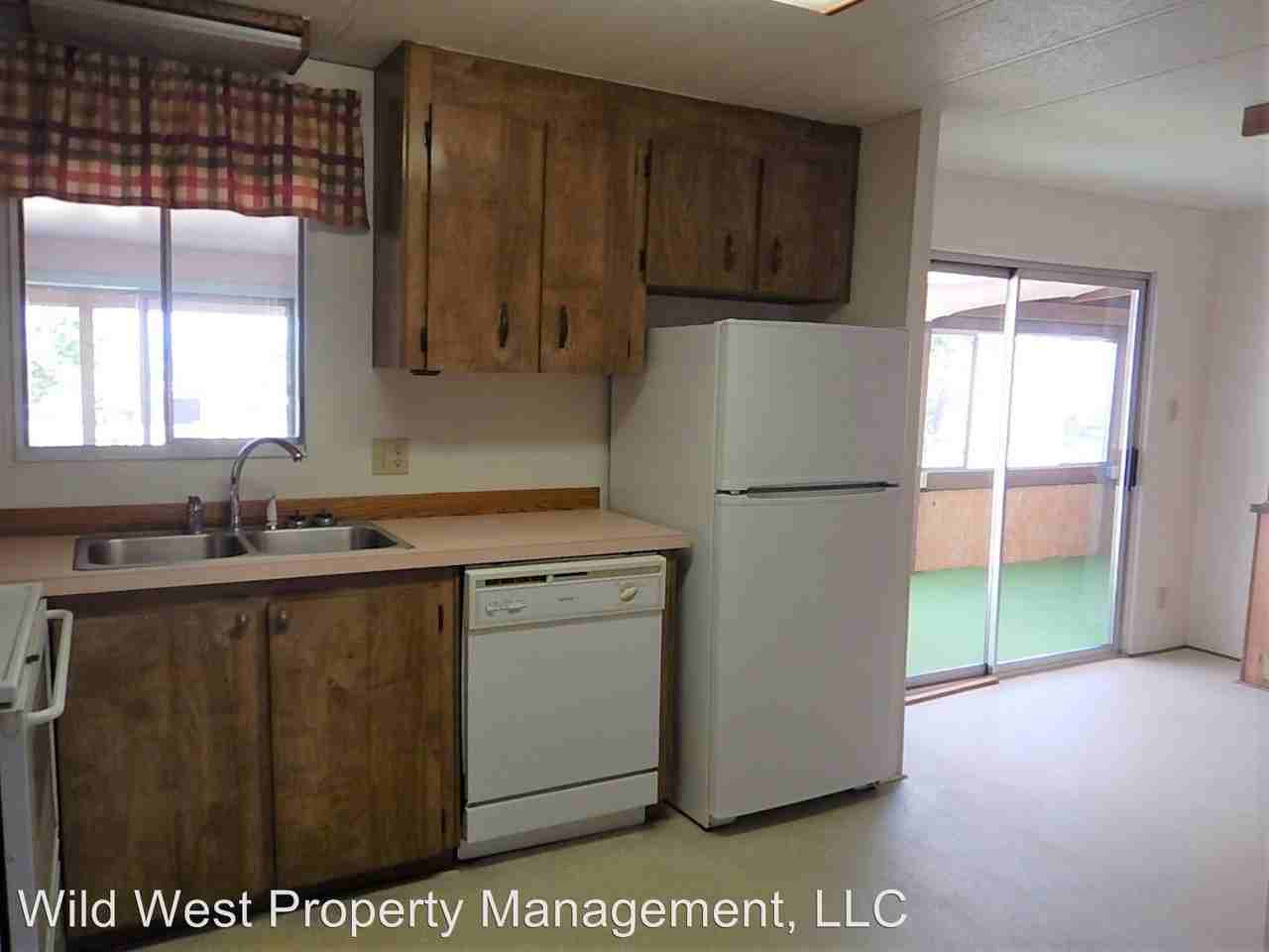 1299 SE Akins Dr - Photo 3 of 22