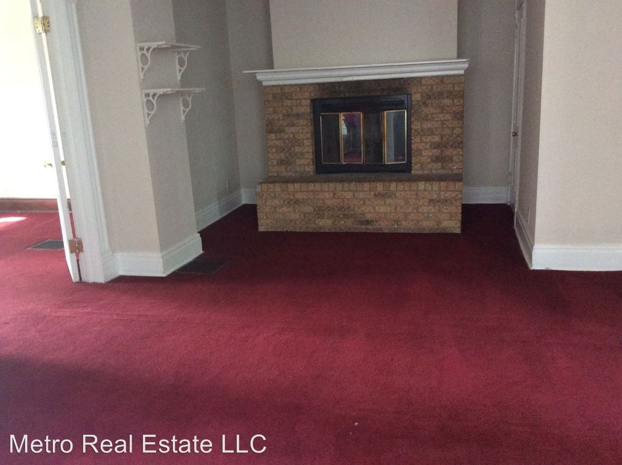 2129 Broadway - Photo 3 of 5