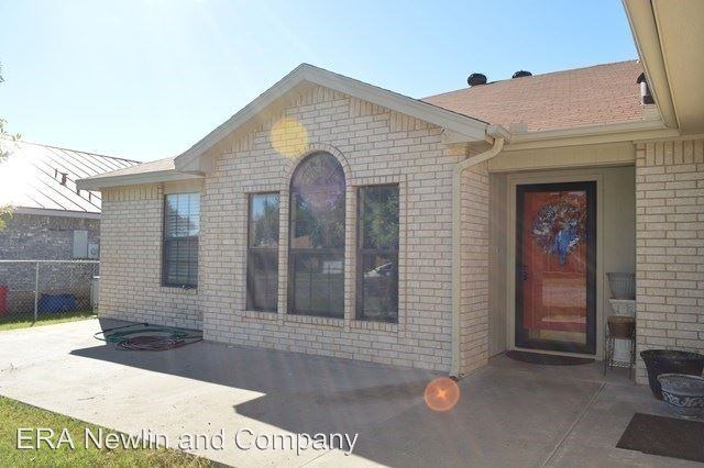 2513 1st Atlas Street - Photo 2 of 12