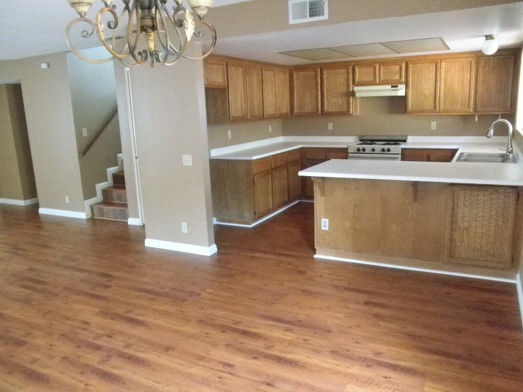 127 Walter Way - Photo 3 of 7