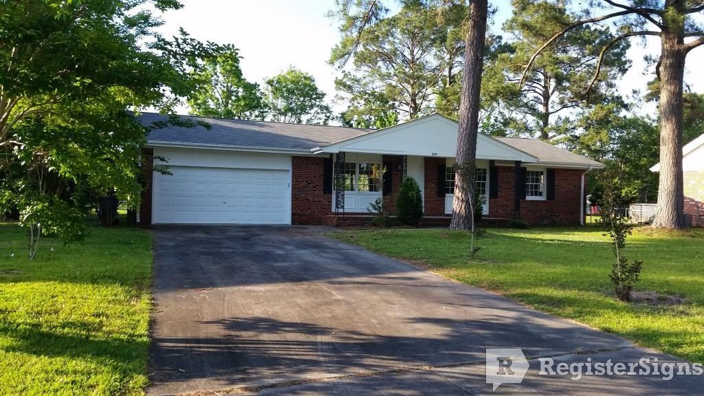 104 Allen Pl - Photo 2 of 11