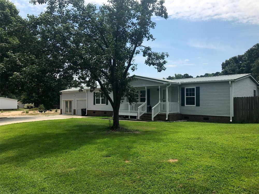 376 Deer View - Photo 3 of 12