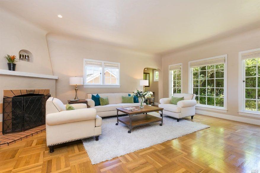 115 Belle Ave - Photo 3 of 10