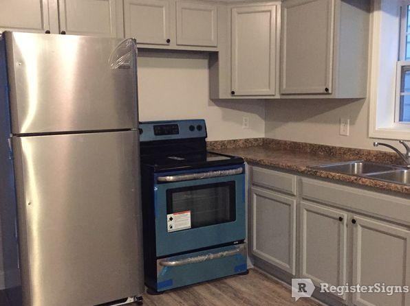 4314 Banks St - Photo 2 of 10