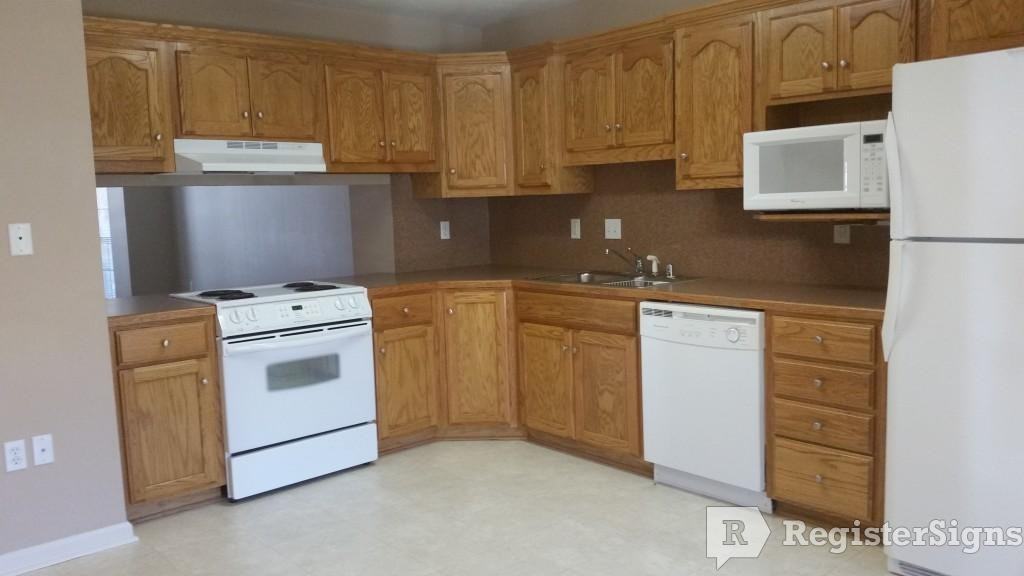 1410 Sage Brush Way - Photo 2 of 21