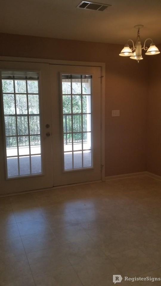 1410 Sage Brush Way - Photo 3 of 21