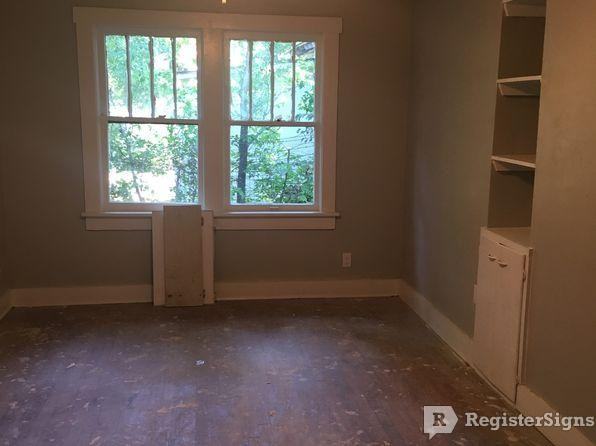 1201 NE 16th St - Photo 3 of 8