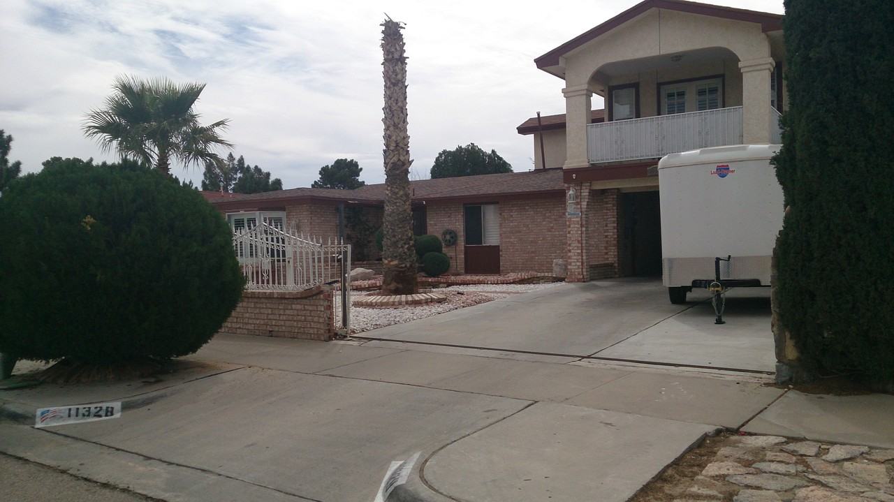 11328 Beach Front Dr - Photo 2 of 19