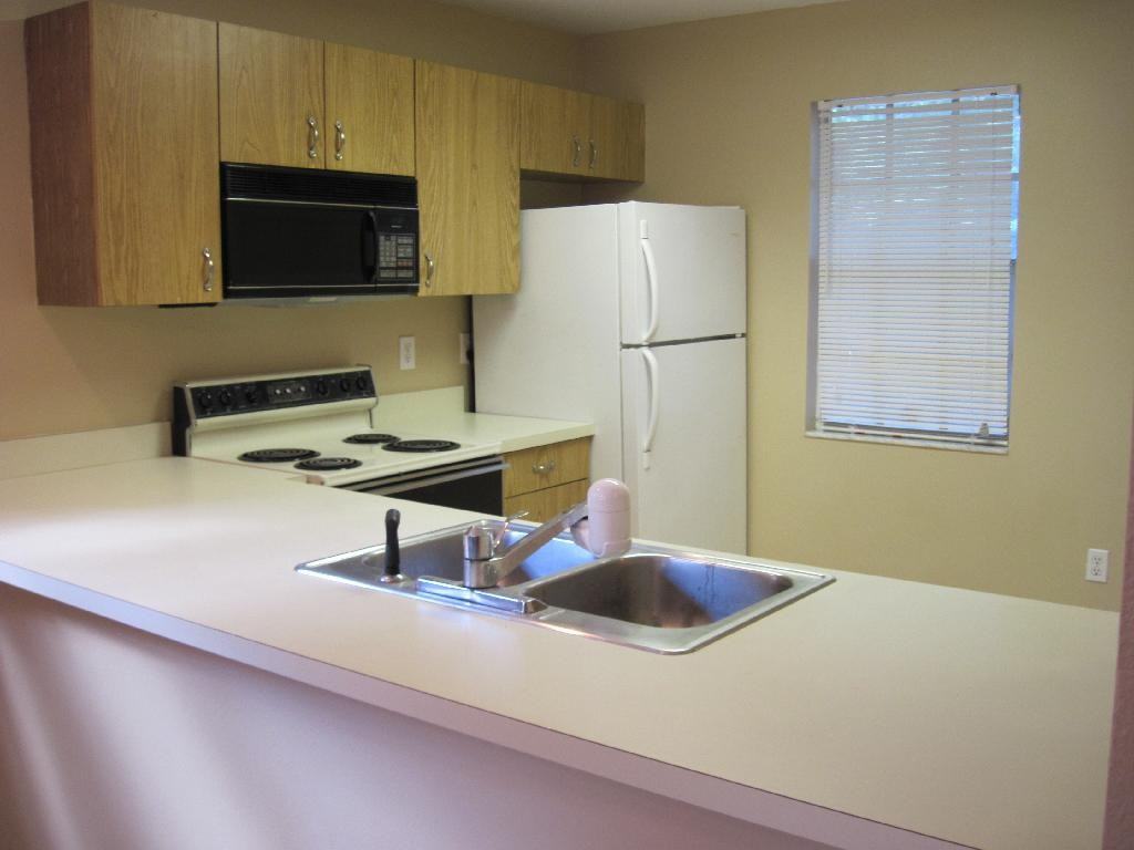 9014 Lake Pl Ln - Photo 2 of 23