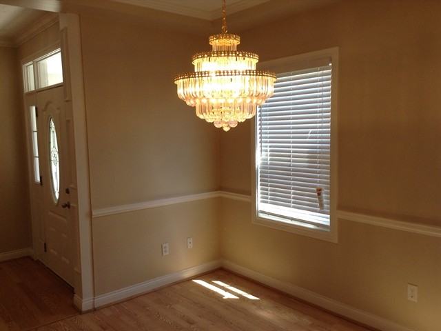 114 Christina Ct - Photo 2 of 15