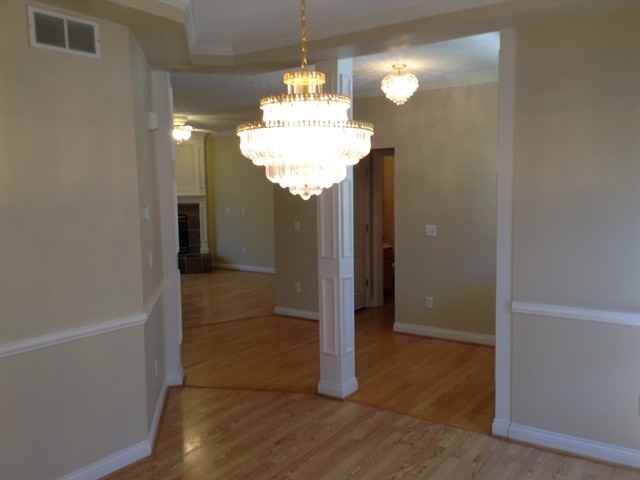 114 Christina Ct - Photo 3 of 15