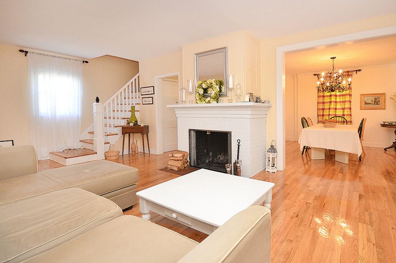 48 North St - Photo 3 of 17