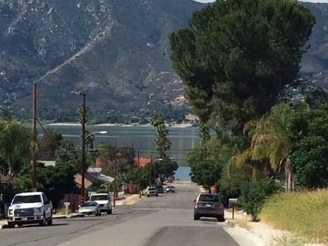 711 W Sumner Ave - Photo 2 of 15