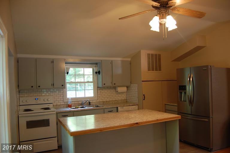 243 E Laurel Dr - Photo 2 of 26