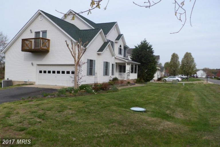 17567 Driftwood Ln - Photo 3 of 28