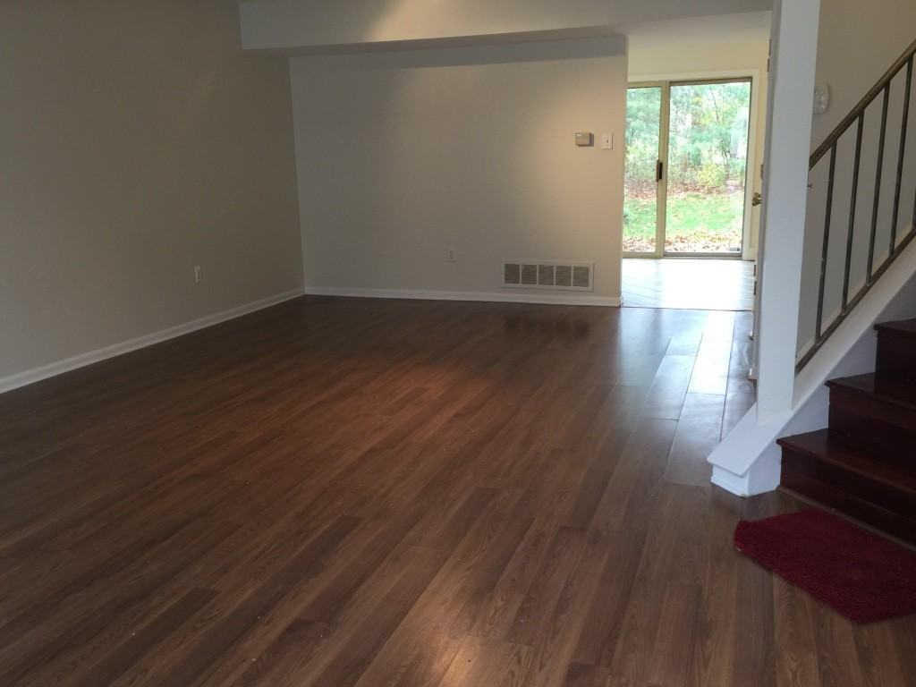 36 Woodbrook Dr - Photo 2 of 20