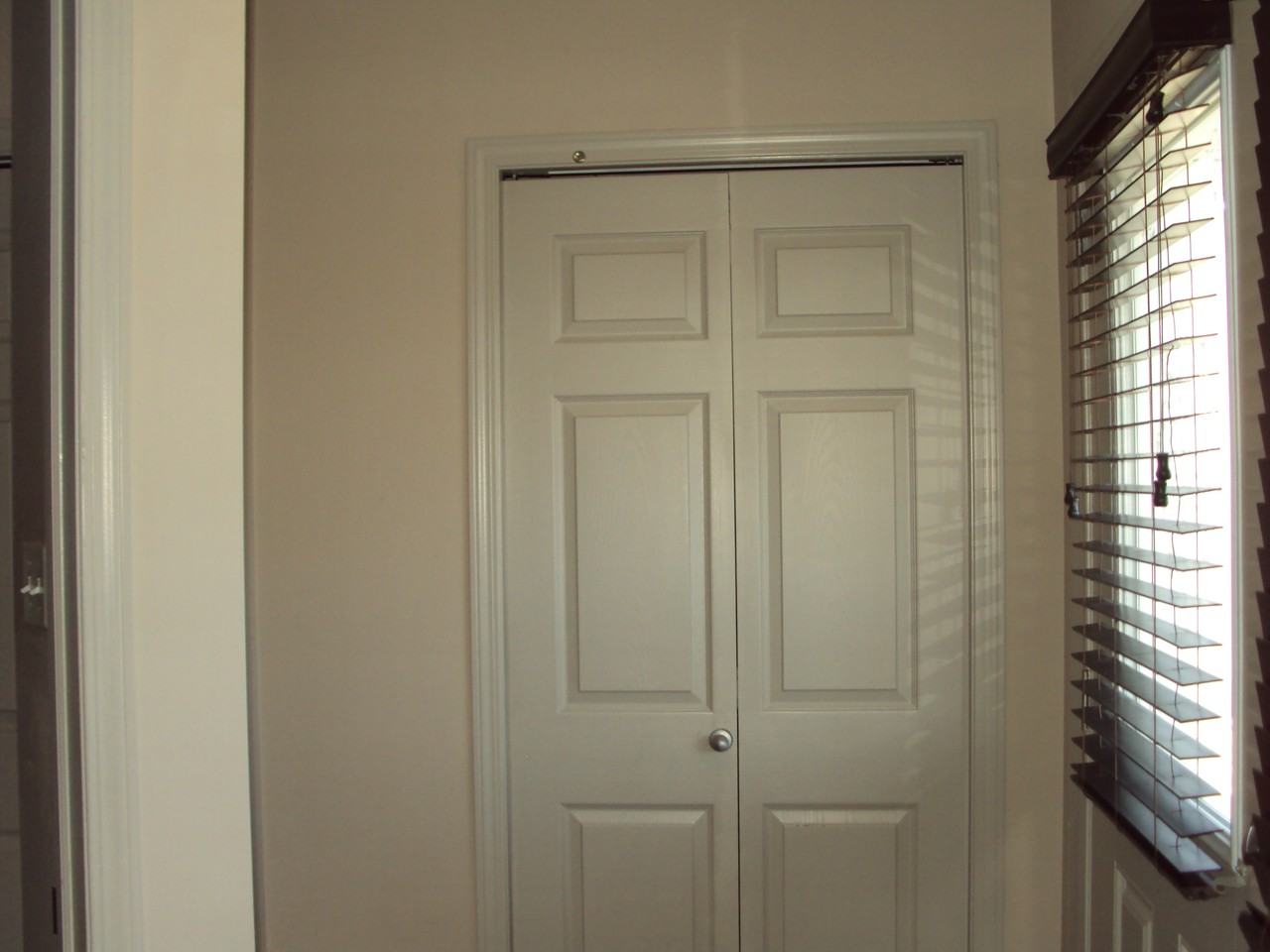 7243 South Terwillegar Dr NW - Photo 2 of 20