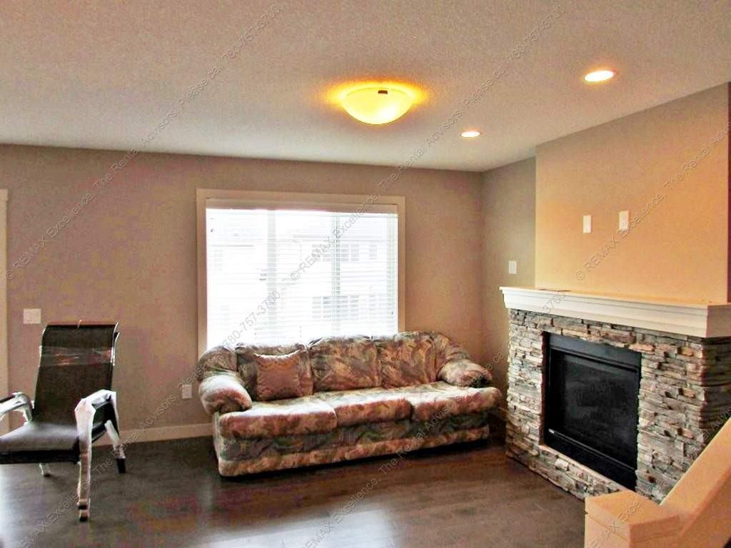 11 Augustine Crescent - Photo 2 of 18