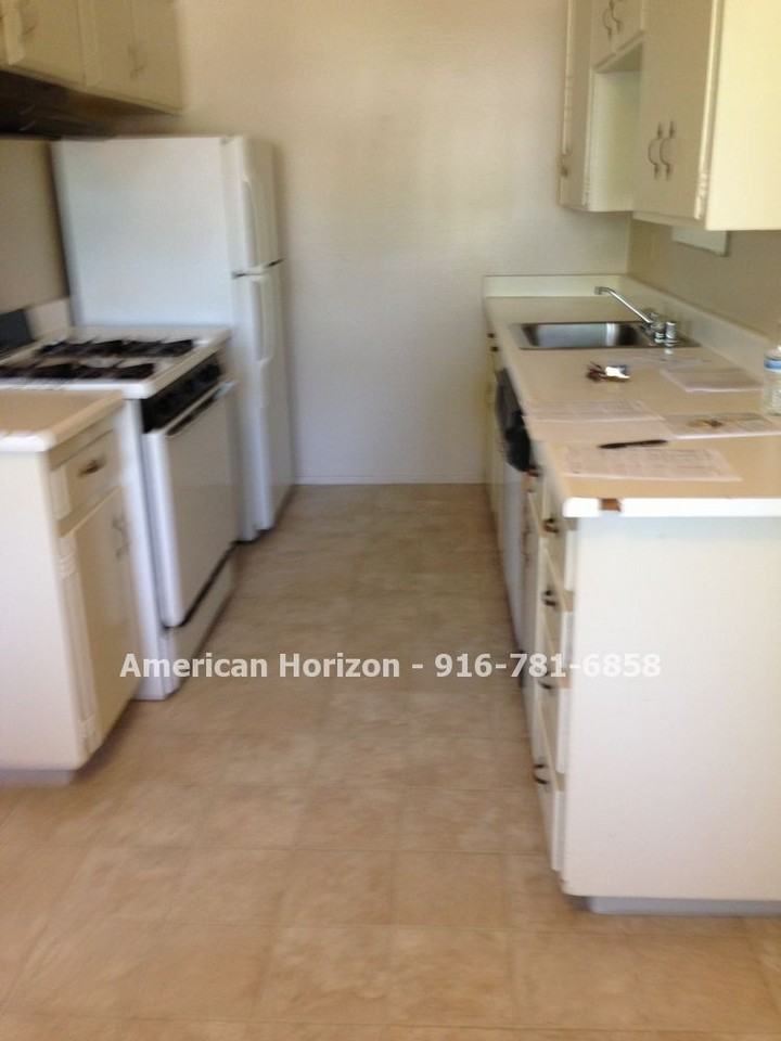 1307 Edmonton Ave - Photo 3 of 7