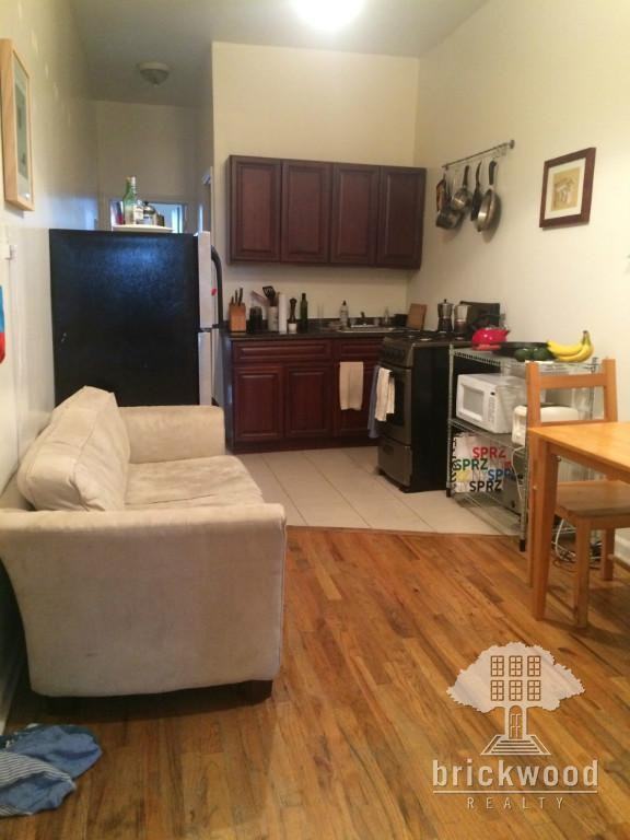 Jefferson St #2LF