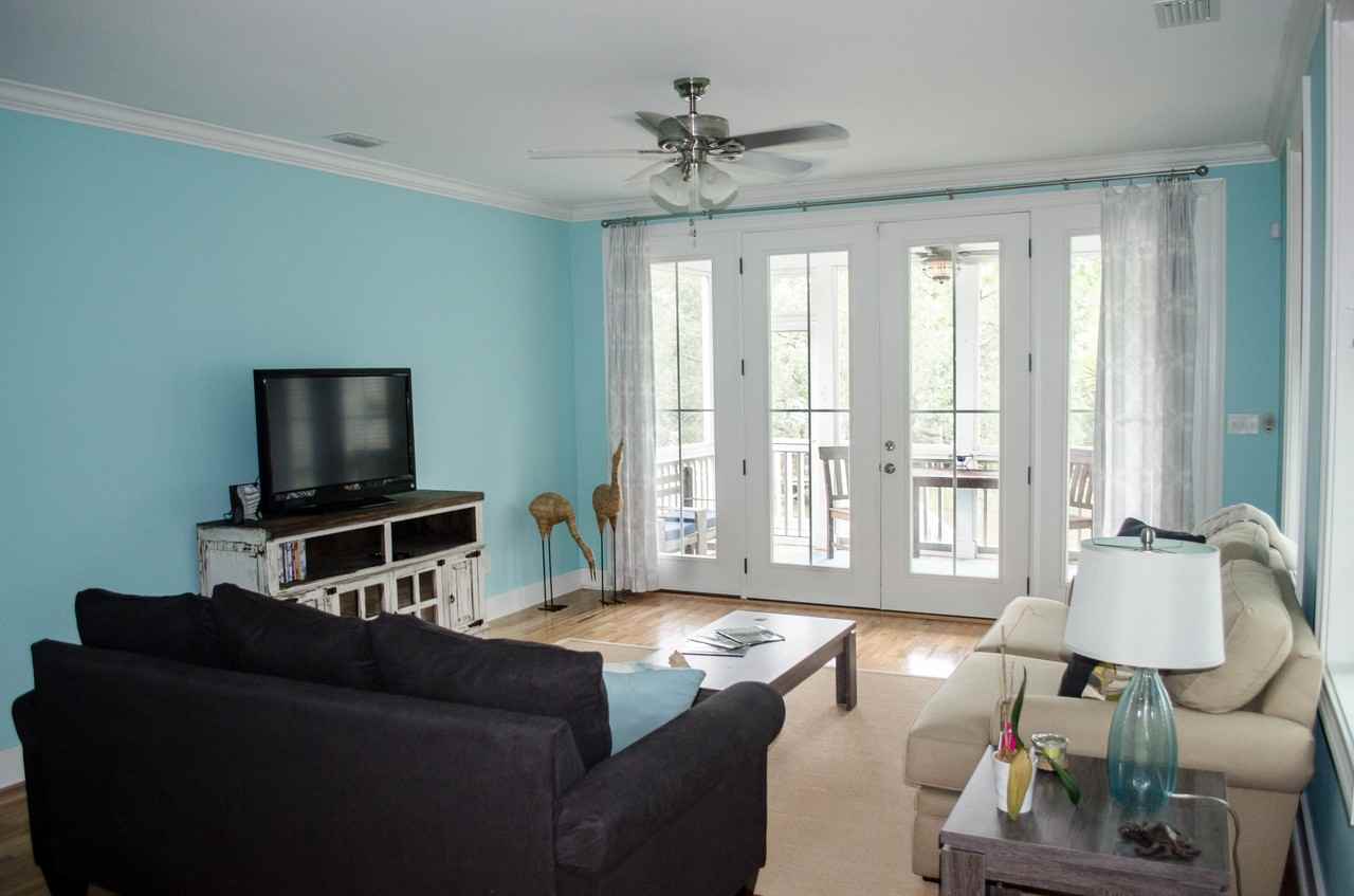 3004 S Shore Dr - Photo 3 of 50