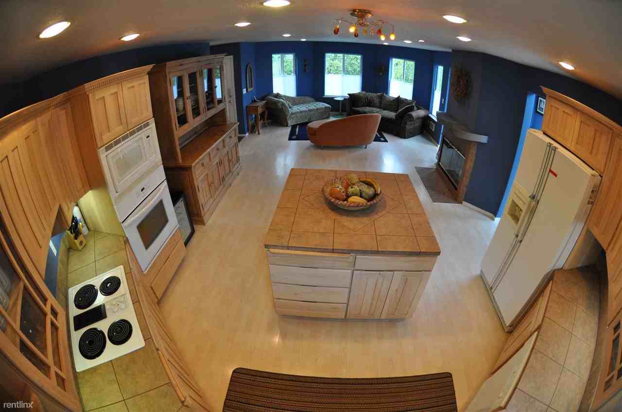 5110 Grand Ave - Photo 3 of 22