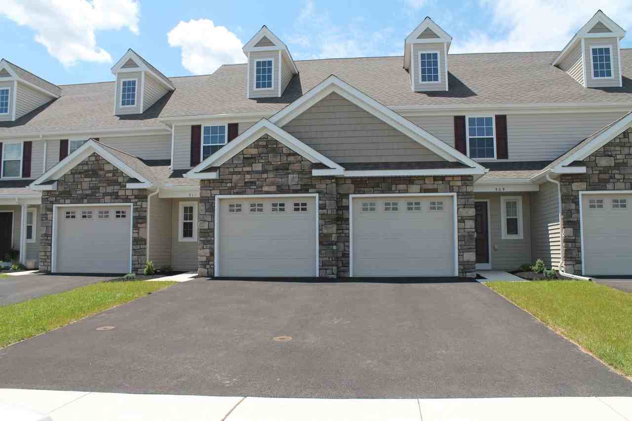 LAKESIDE CROSSING (3 UNITS VARIOUS ADDRESSES) Apartments Lakeside