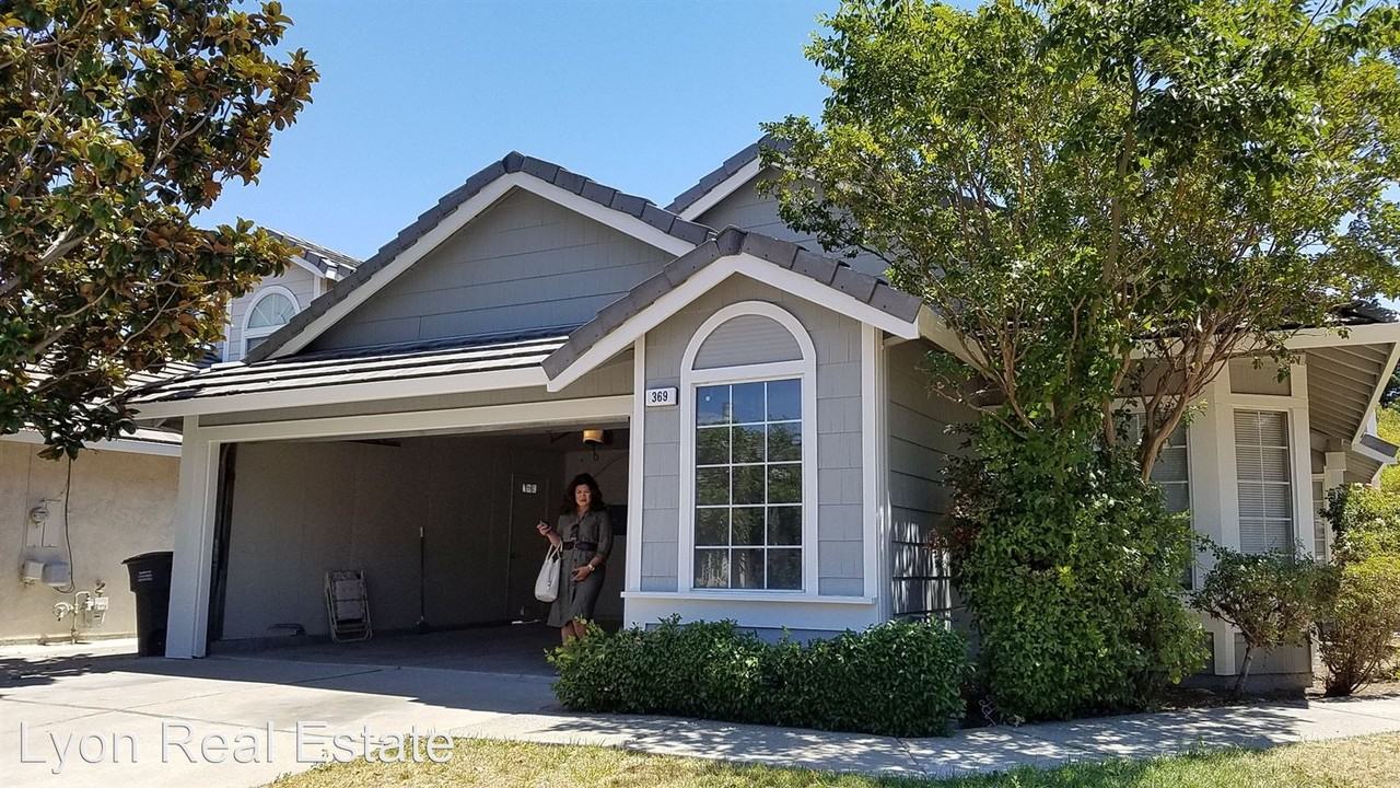 369 Plover Pl - Photo 3 of 14