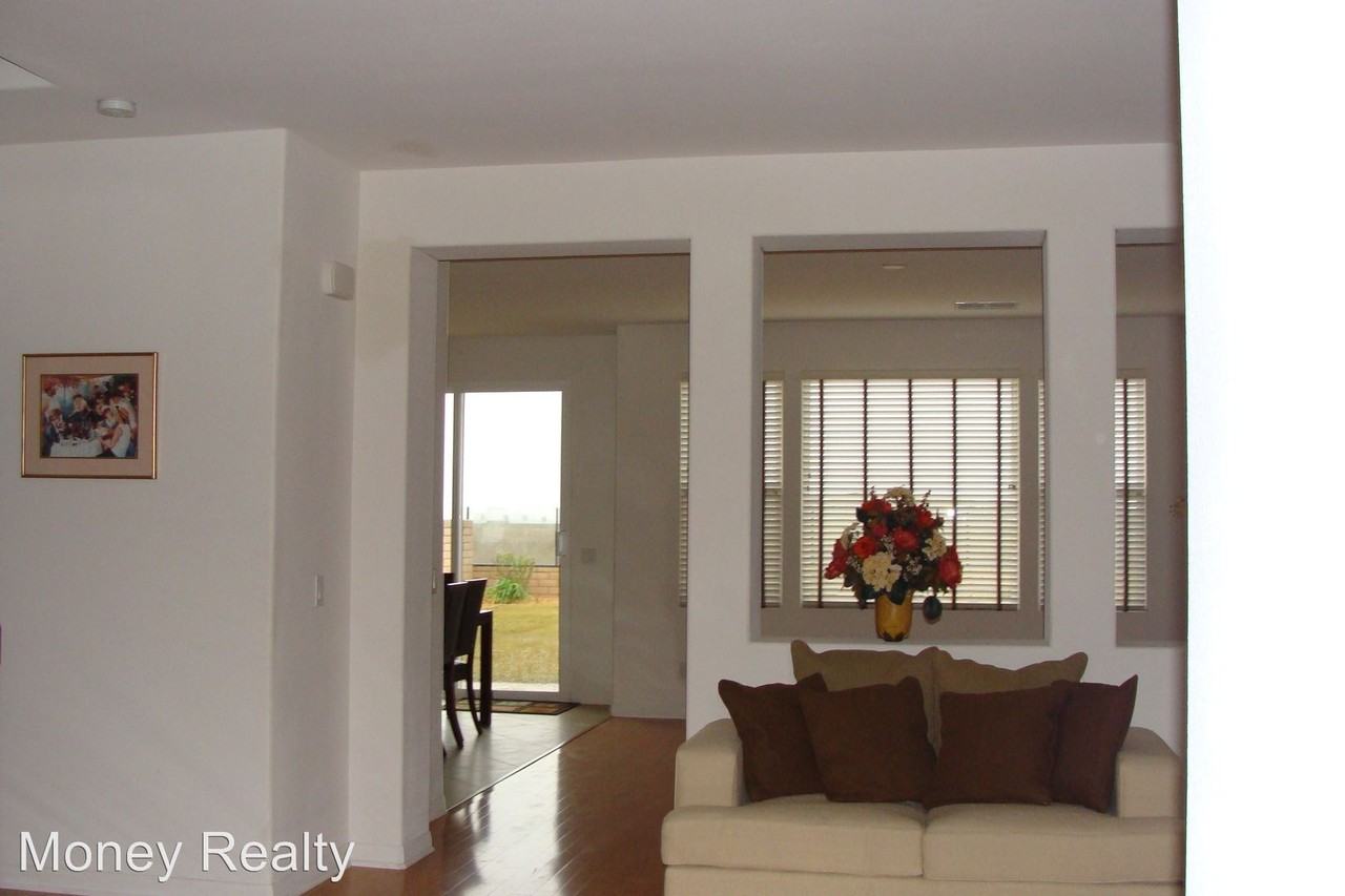 5150 Bay Crest Ln - Photo 2 of 21