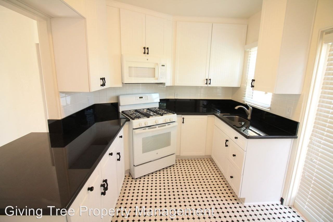 3583 32nd St - Photo 2 of 3