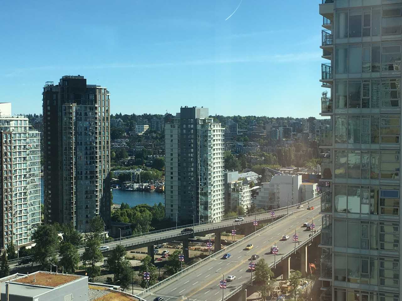 789 Drake Street #PH2 - Photo 3 of 24