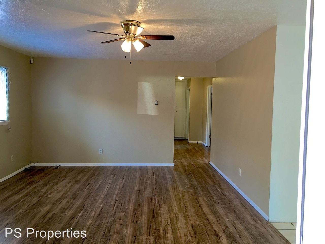 2412 Cagua Dr NE - Photo 3 of 7