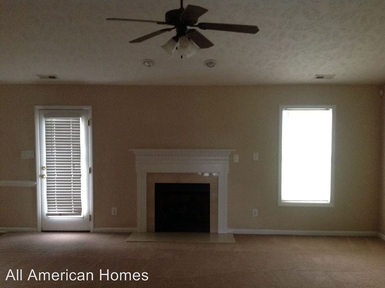 294 Emma Ln - Photo 3 of 9