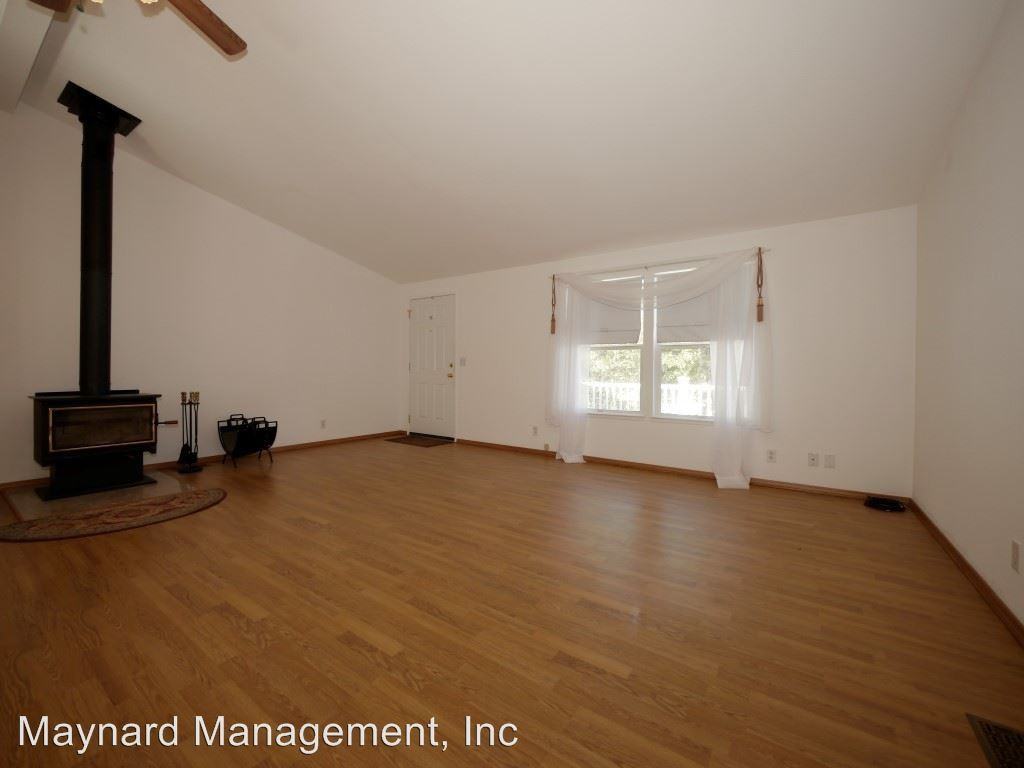 4760 Blue Mountain Rd - Photo 2 of 16