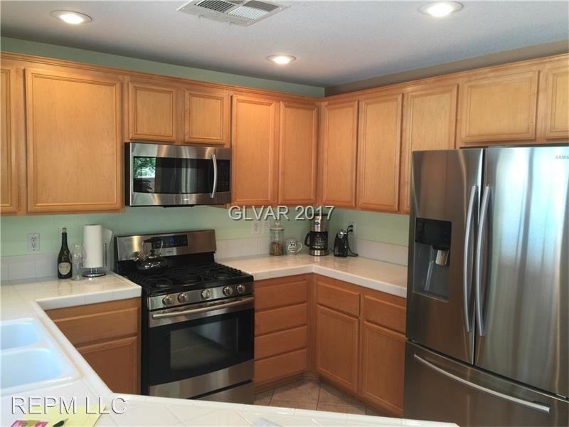 7545 Tumbling St - Photo 2 of 6
