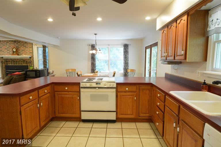 3525 Pine Tree Rd - Photo 3 of 24