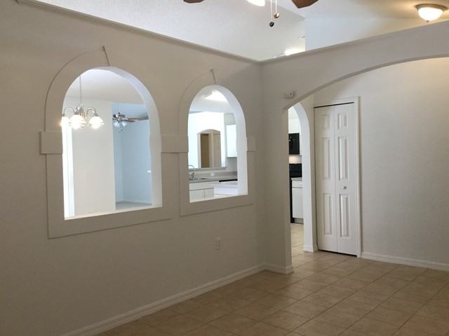 243 Bent Oak Loop - Photo 3 of 13