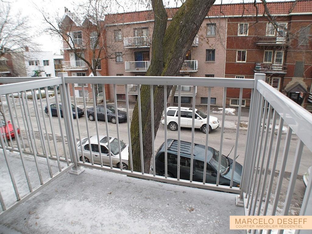 3452 Avenue Gascon - Photo 2 of 10