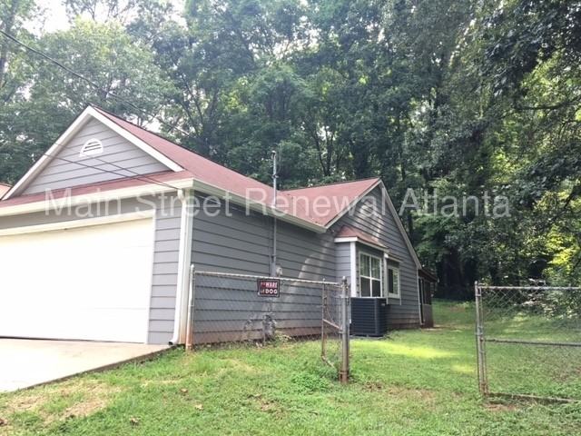 3857 Hibiscus Ct - Photo 2 of 12