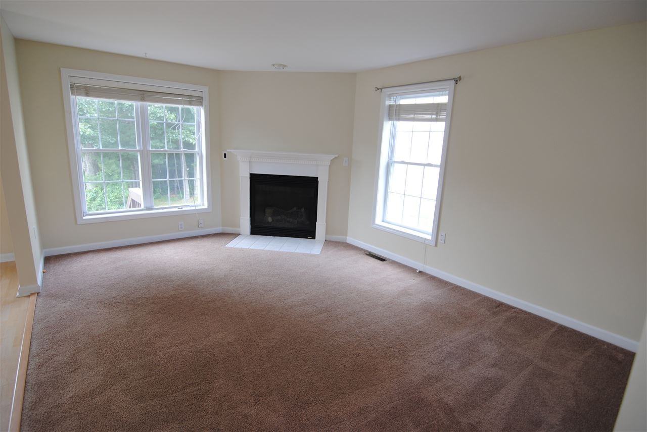 123 Barbara Ln - Photo 3 of 28