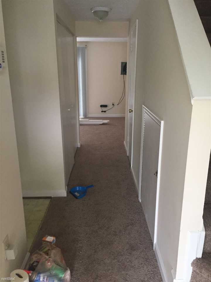 4912 Marlborough Grove - Photo 2 of 21