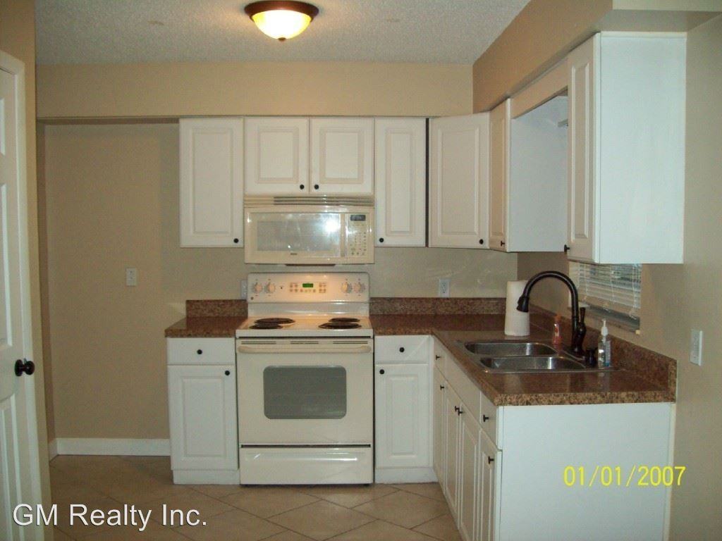 27156 Thorncrest Ave - Photo 2 of 12