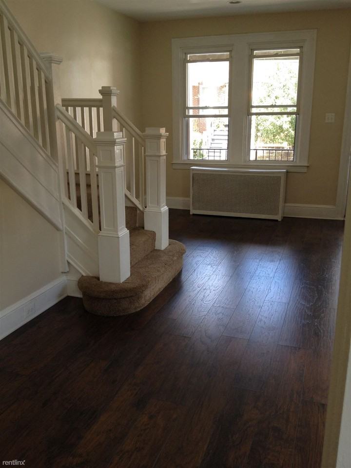 667 Dumbarton Ave - Photo 3 of 11